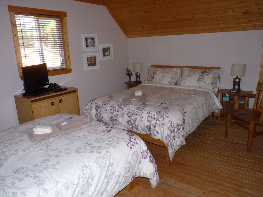 Gite De La Riviere Bed & Breakfast ชิบูกาโม ภายนอก รูปภาพ