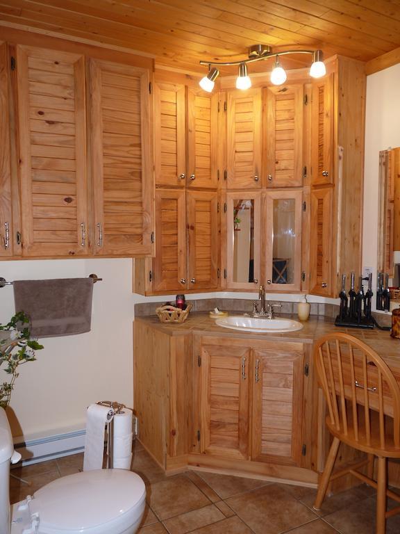 Gite De La Riviere Bed & Breakfast ชิบูกาโม ห้อง รูปภาพ