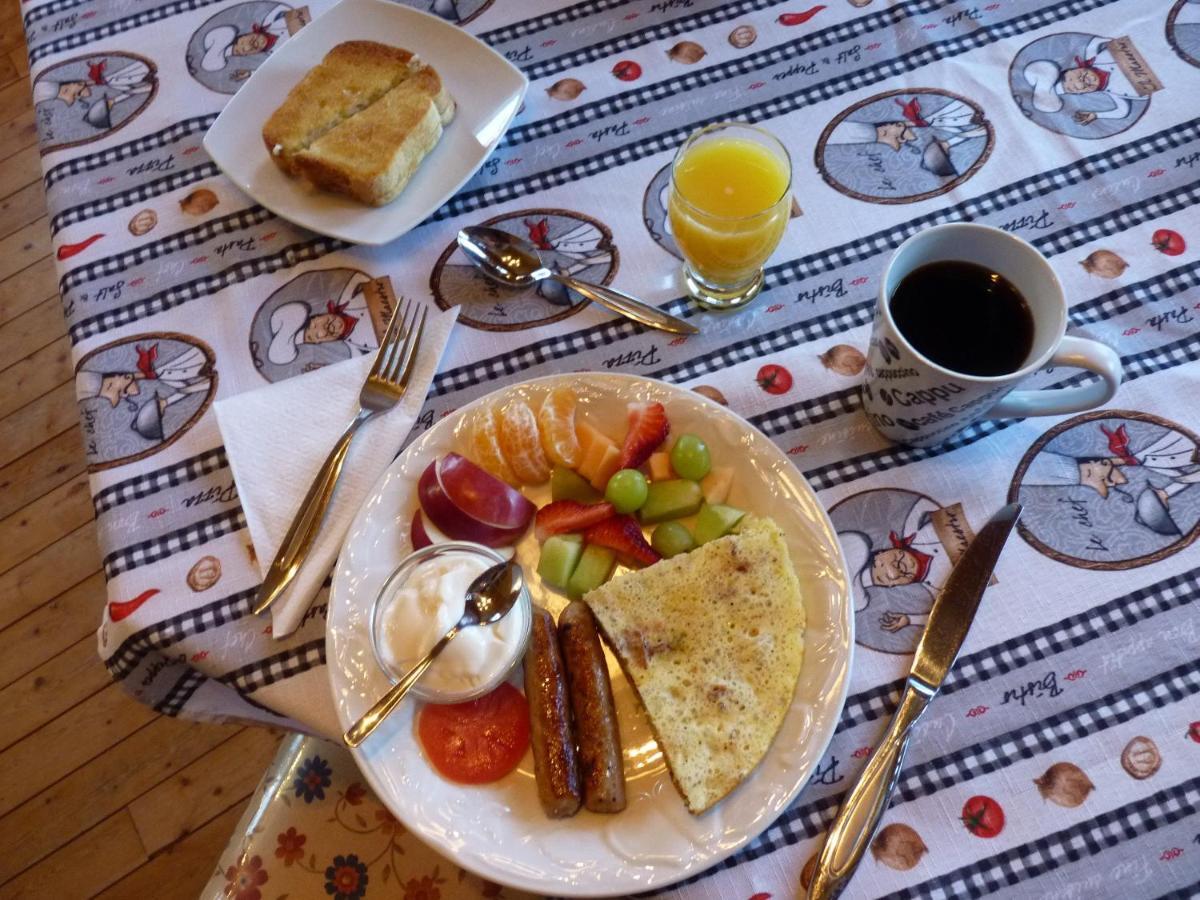 Gite De La Riviere Bed & Breakfast ชิบูกาโม ภายนอก รูปภาพ